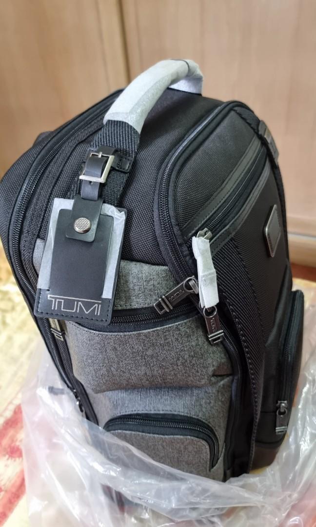 TUMI Hedrick Deluxe Briefpack Brand new price negotiable Men s