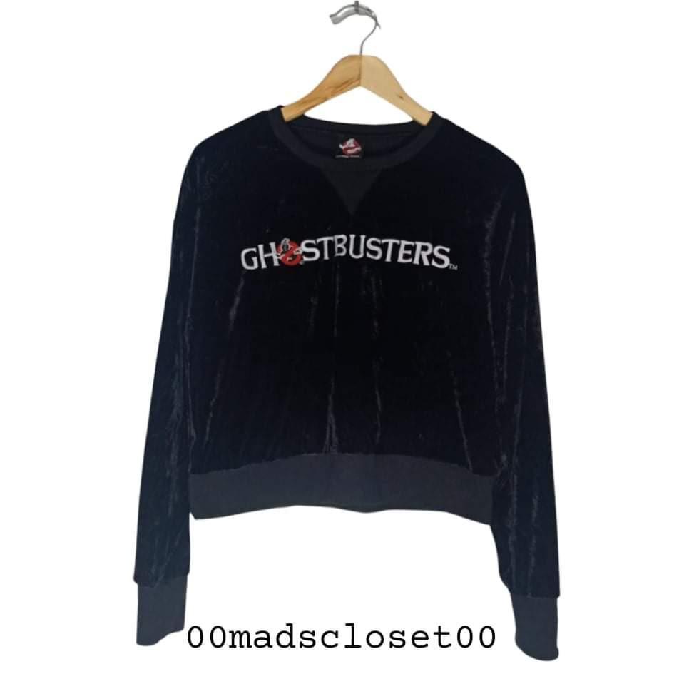 Y2K Closshi Ghostbusters Velour Pullover Sweater (xs-l) (Category: Coats, Jackets and Outerwear) located in Angono. Submitted by secret.stash.ph (Listing ID 1112115514, Image 1). Description: Item Name: Velour Pullover Sweater Condition: EUC - excellent used condition Brand: Closshi Ghostbusters Color: black / white / red Material: velour Size: width - 21.5 inches length - 20 inches sleeves - 21 inches hips - 19 inches Fit: extra small - medium D