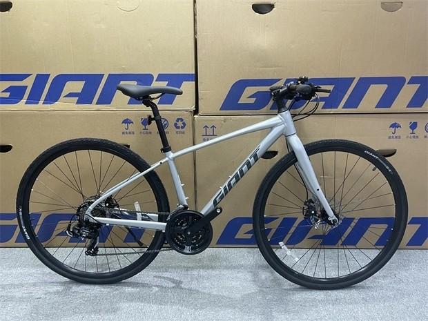Giant escape hotsell 2 hybrid