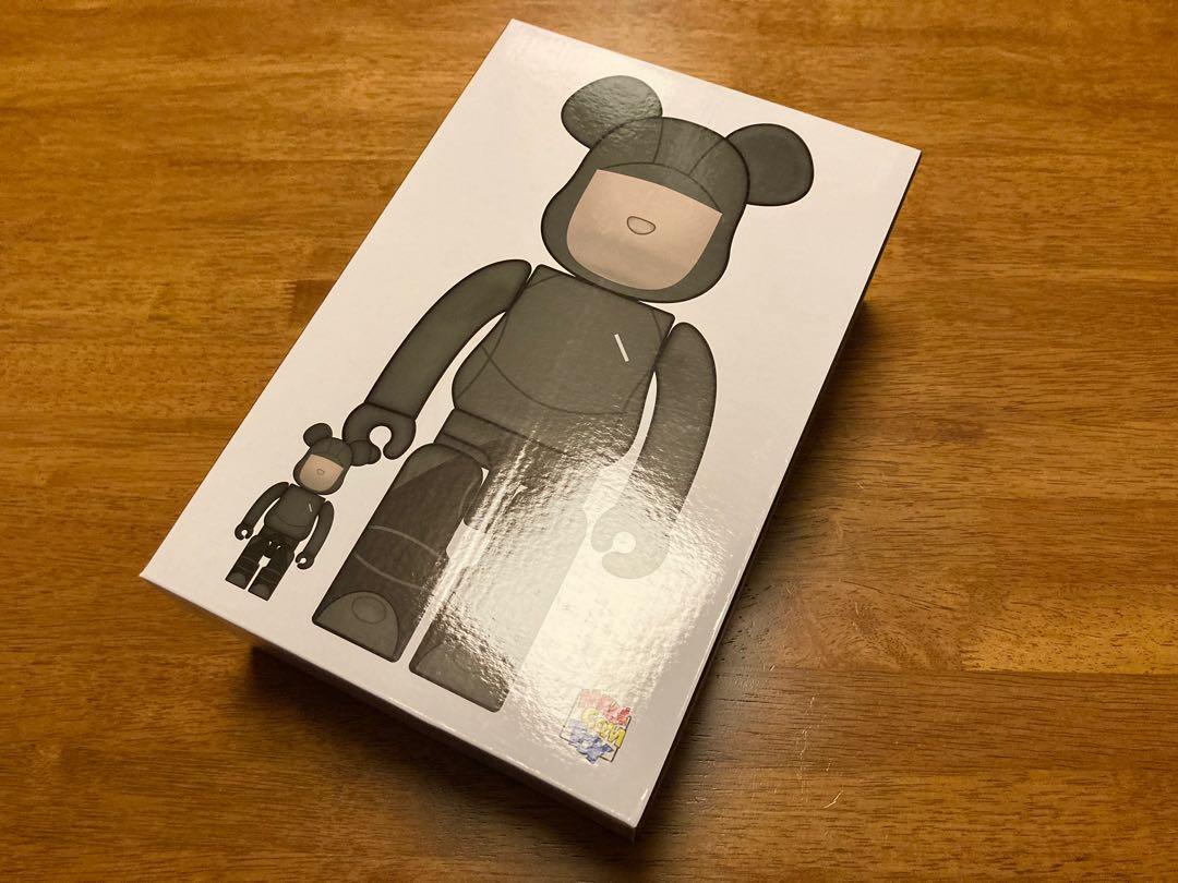 現貨)全新Bearbrick Saturday NYC 400% +100% Be@rbrick