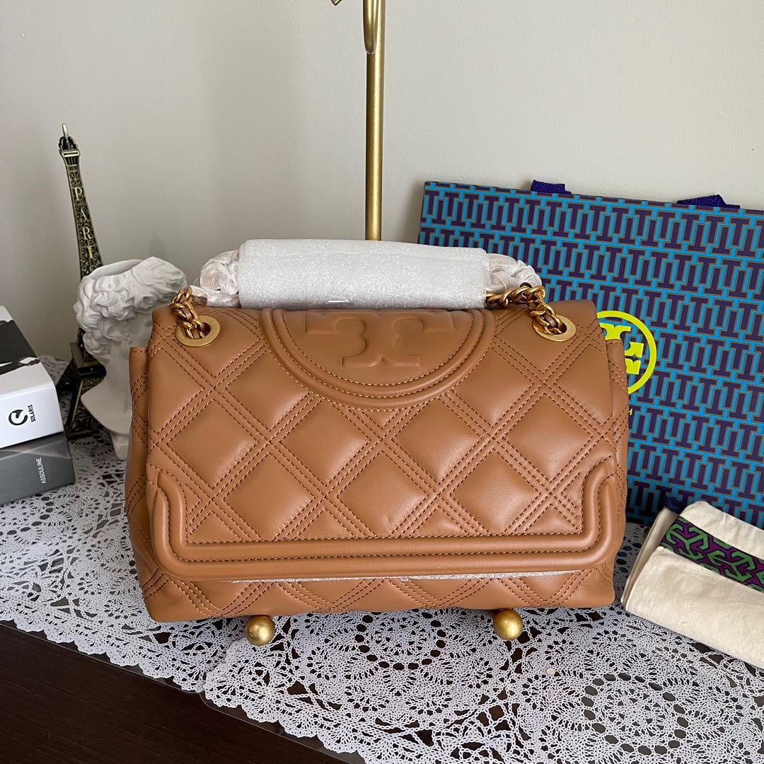 ? ON HAND: Tory Burch Fleming Soft Leather Convertible Bag in Tiramisu,  Women's Fashion, Bags & Wallets, Cross-body Bags on Carousell