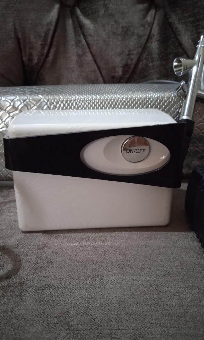 Airbrush Compressor (Category: Makeup) located in Manila. Submitted by goodygoodsbrands (Listing ID 1112357464, Image 2). Description: Luminess Airbrush Compressor . Seldom use. With carry on case and Charger. US brand. Ready to lalamove or ship..