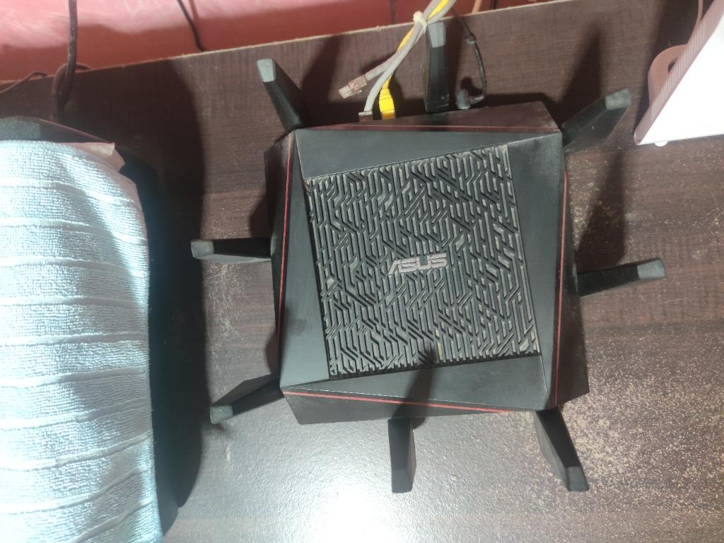 ASUS RT-AC5300 Router (Category: Networking) located in Pasay City. Submitted by chenakio (Listing ID 1112361121, Image 2). Description: NOTE: Good as new, no defects/damage. GOOD FOR GAMING. Kaya po i-limit nitong router ang internet speed (Mbps) ng bawat devices/computers na naka connect sa router. May "Adaptive QoS" din po ang router, simply choose kung anong ipa-priority ng ating router para iwas-lag o buffer; "Games", "Media Streaming", "Web