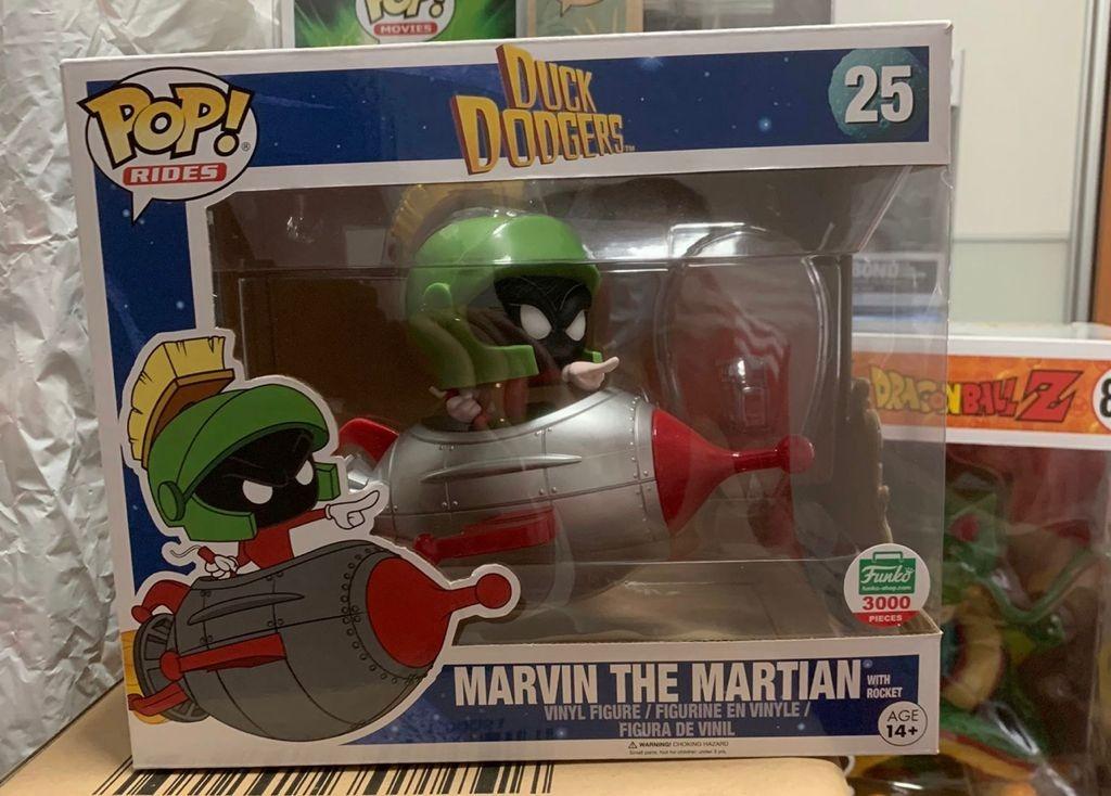 Funko pop marvin top the martian in rocket