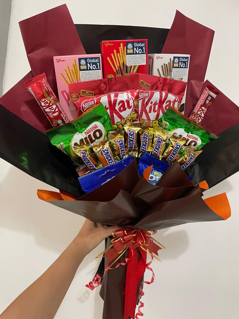 Coklat Bouquet Bajet RM20 ❤🌹 . Harga - Choco Wrapper Gift