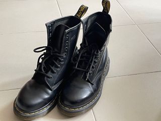 （分類：）位於 。 由 yu__927 提交（商品編號 1112302019，圖片 1）。簡介： 。