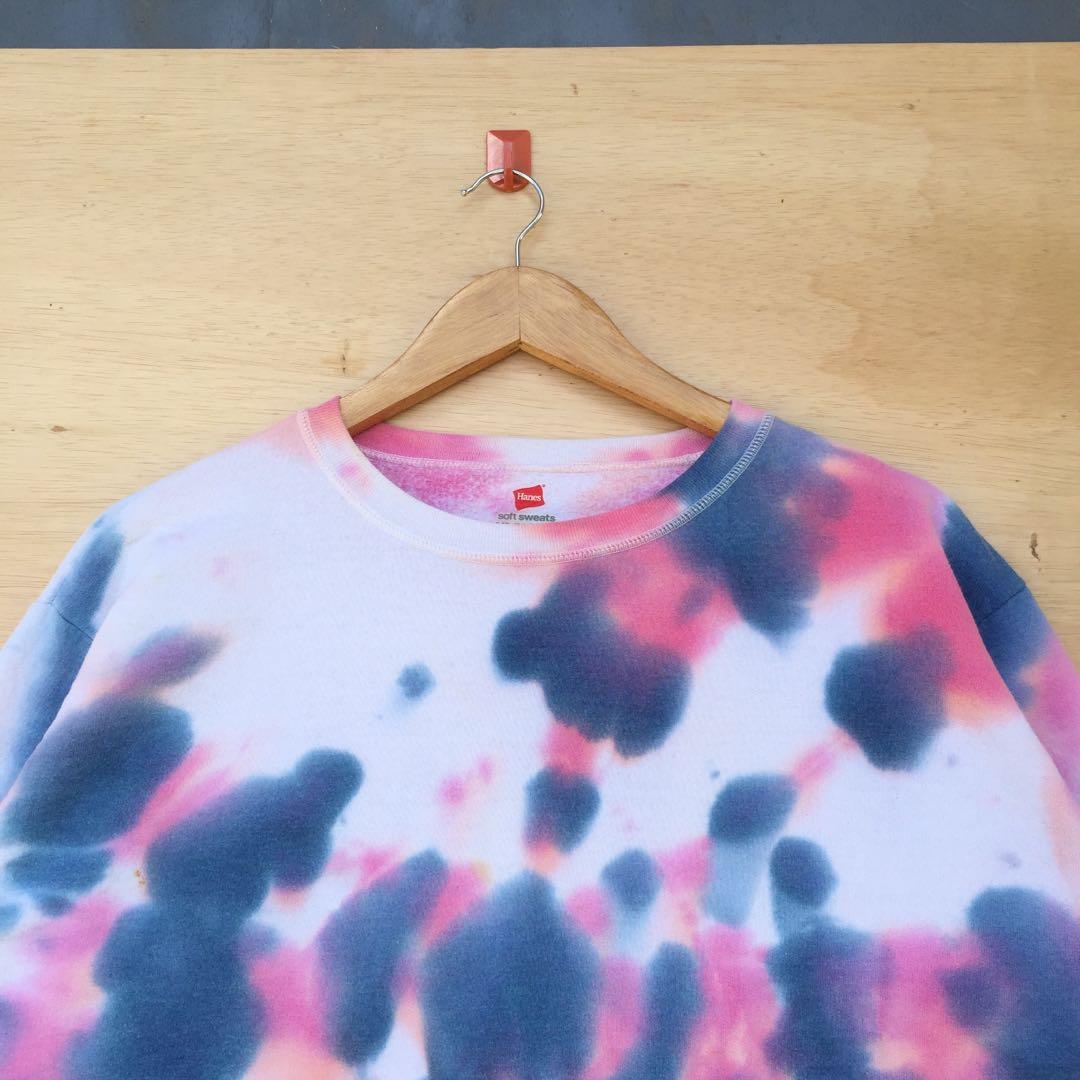 Hanes tie shop dye sweatshirt