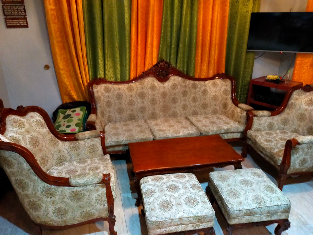 Narra sofa store with foam