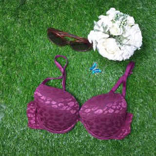 (Category: ) located in . Submitted by dare_to_style (Listing ID 1112412135, Image 1). Description: .