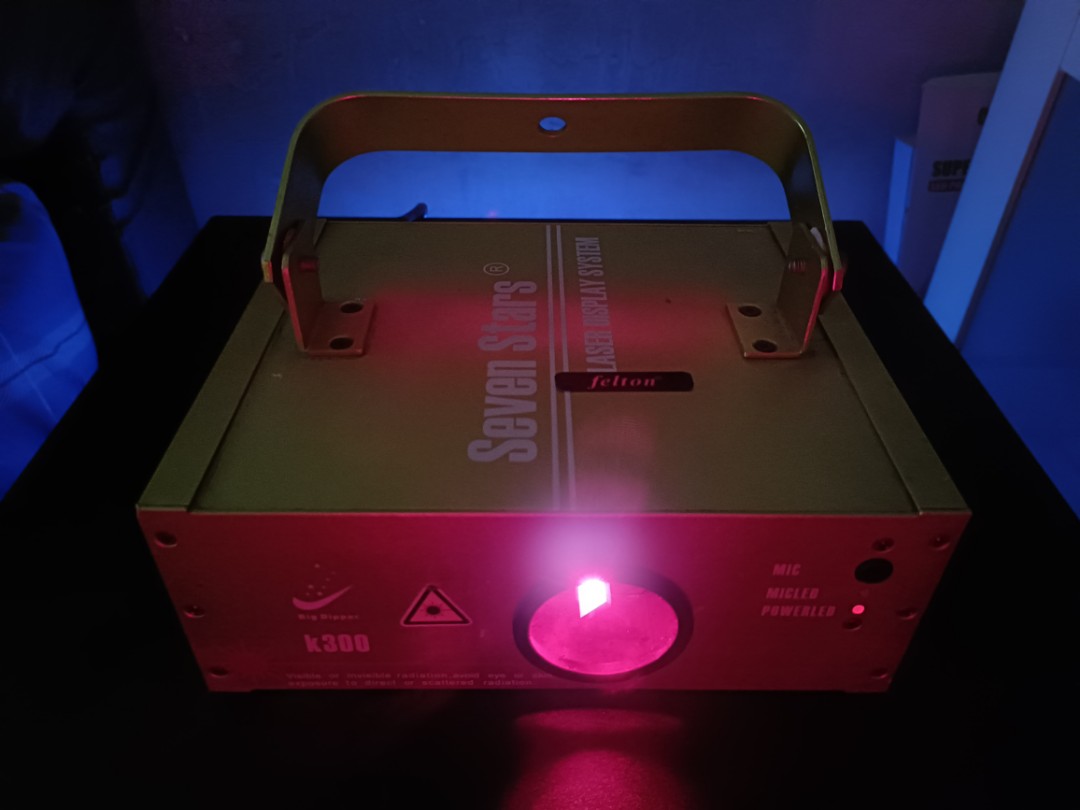 Laser light box, Hobbies & Toys, Music & Media, Music Accessories on