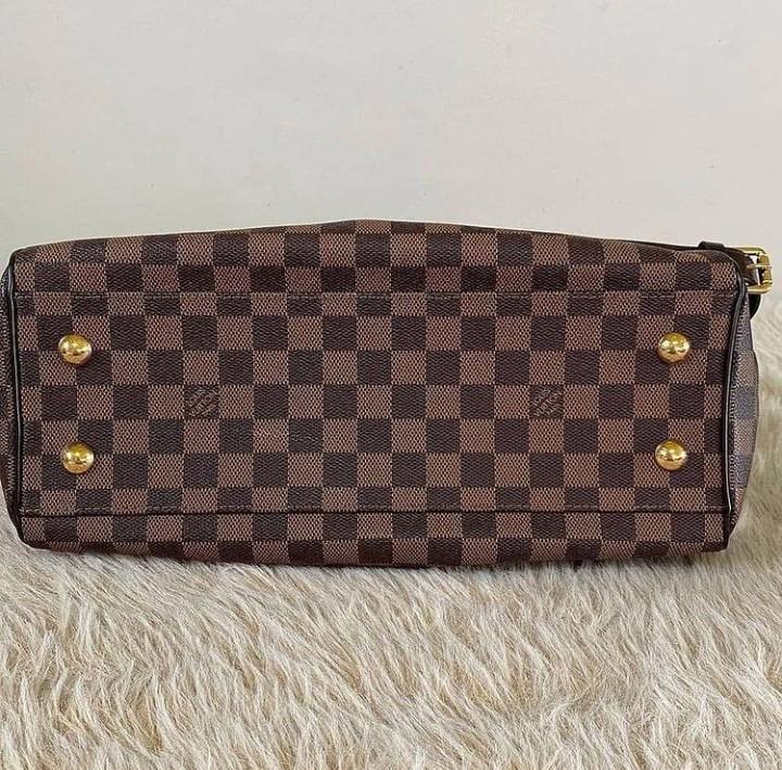 Louis Vuitton Trevi (Category: Luxury Bags & Wallets) located in Manila. Submitted by bagislifeshop (Listing ID 1112326071, Image 3). Description: .