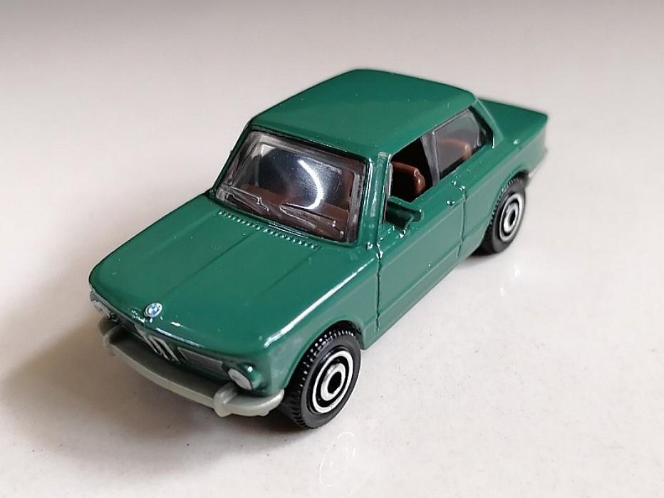 Matchbox 2021 5 Pack Autobahn Express BMW 2002 Green Loose