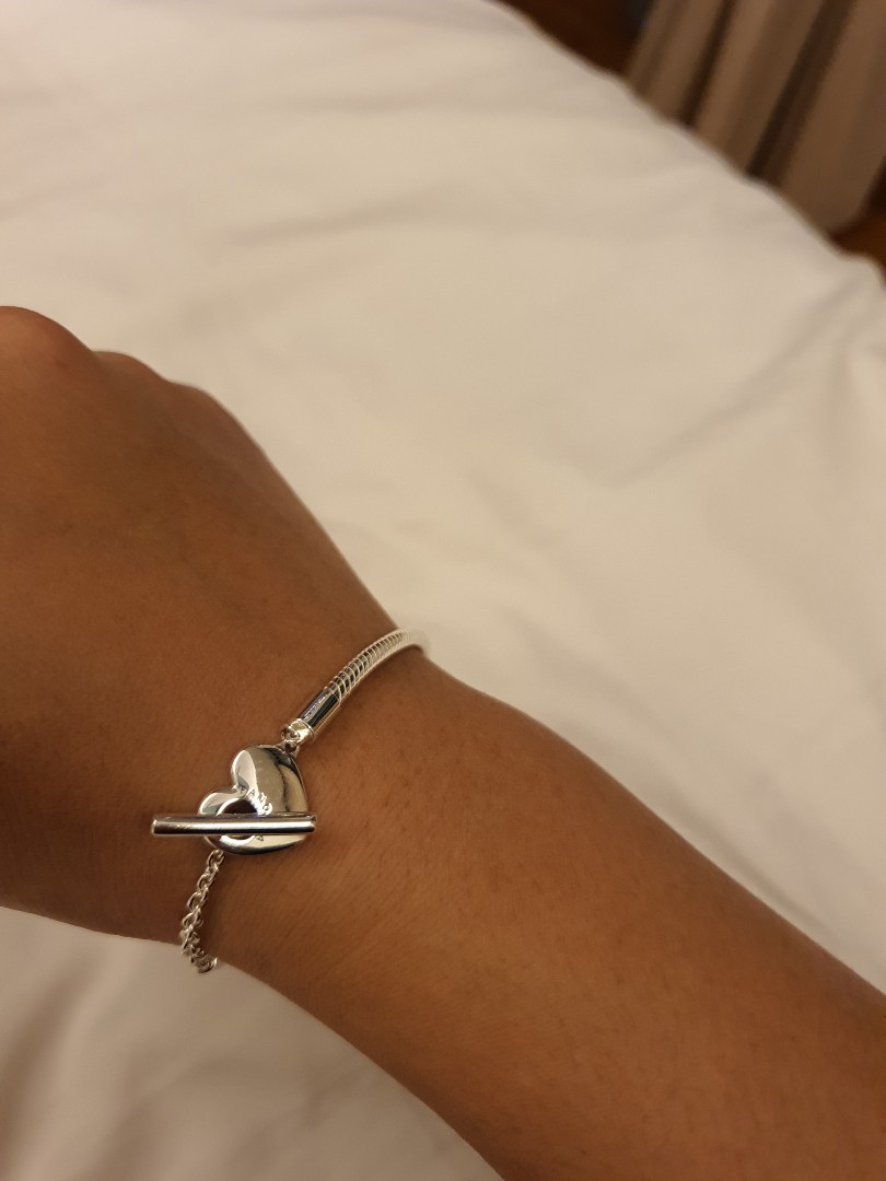 Pandora t bar store heart bracelet