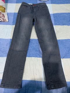 (Category: ) located in . Submitted by abumo12 (Listing ID 1112402316, Image 1). Description: .
