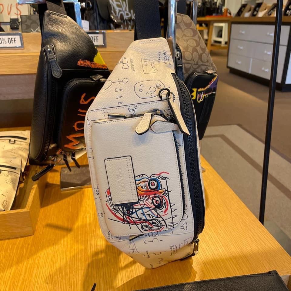 coach basquiat track bag