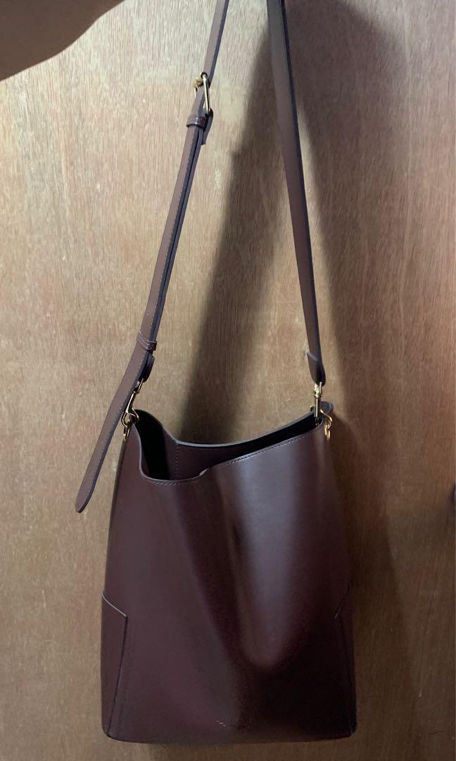 Randeboo RB bucket bag (dark brown), 名牌, 手袋及銀包- Carousell