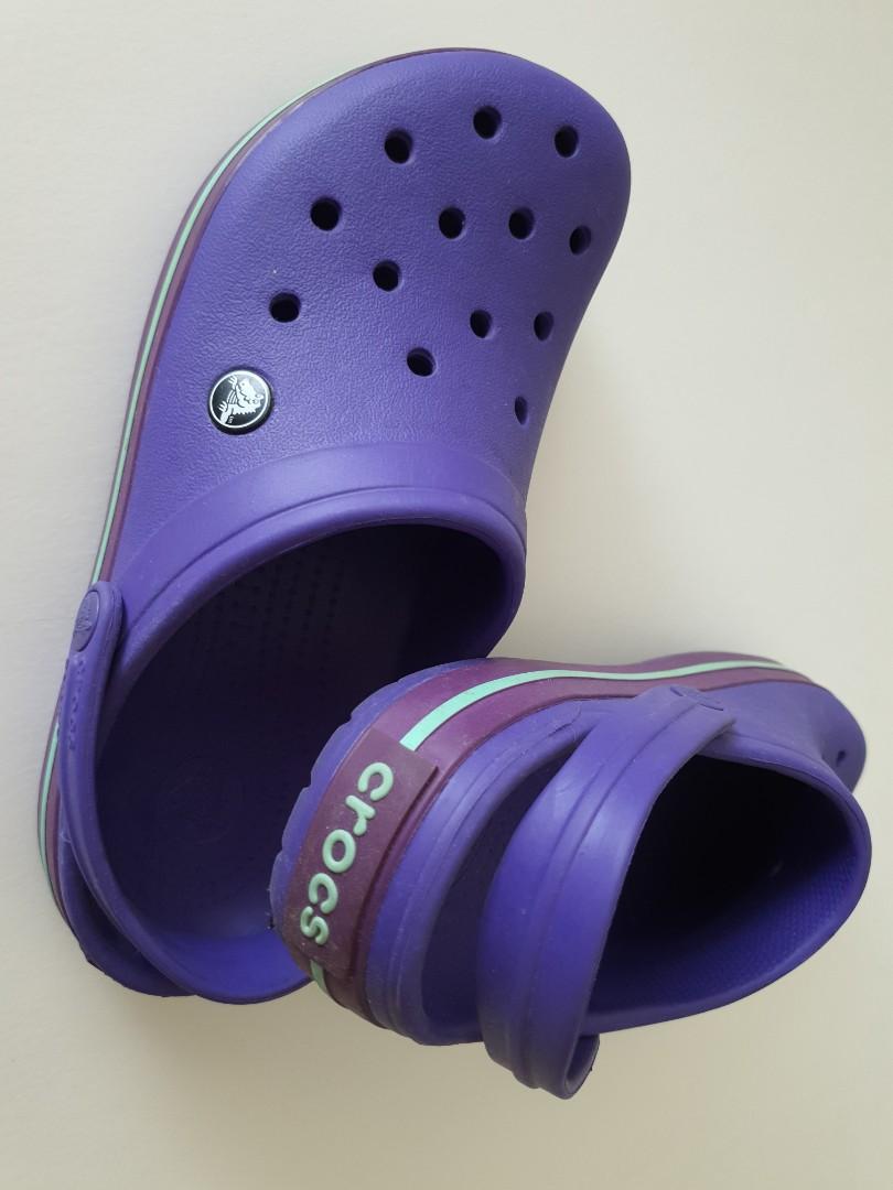 Royal store purple crocs