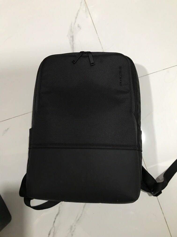 Samsonite red hosue sale backpack