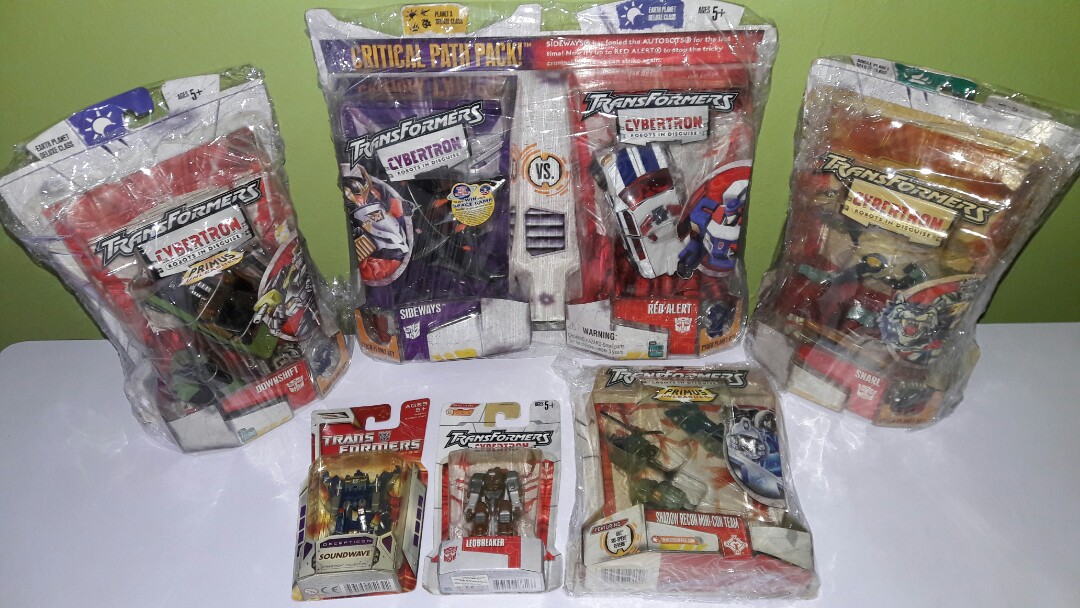 SET TRANSFORMERS CYBERTRON SET MISB RARE