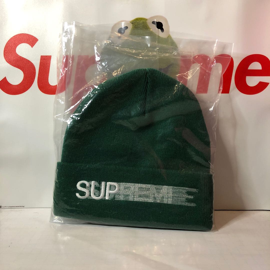 supreme frog beanie