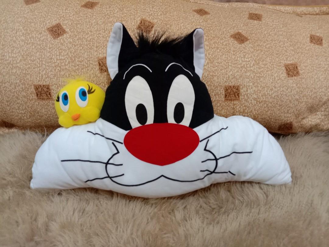 sylvester the cat pillow