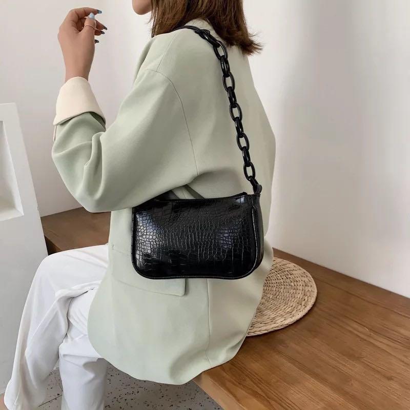 Tas croco tali rantai acrylic baguette shoulder bag wanita vintage