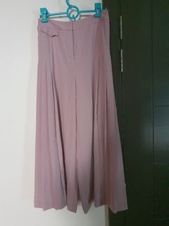(Category: ) located in . Submitted by ly________ (Listing ID 1112307678, Image 1). Description: .