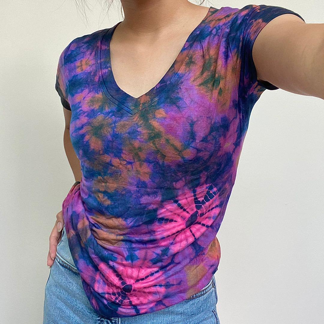 y2k multi-coloured tie die shirt, Women 