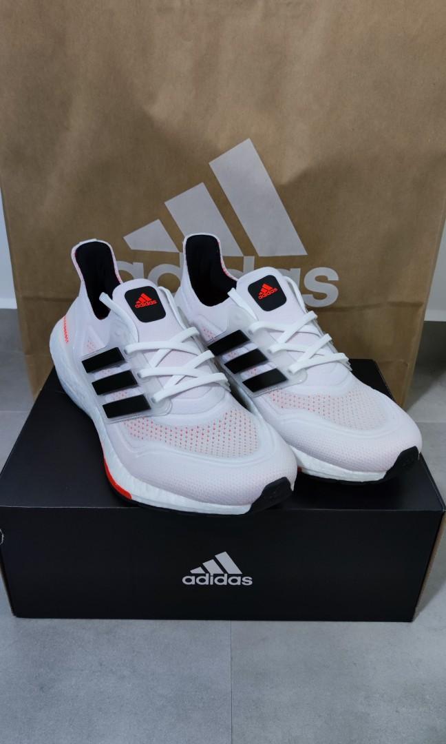 Ultra boost shop cloud white red