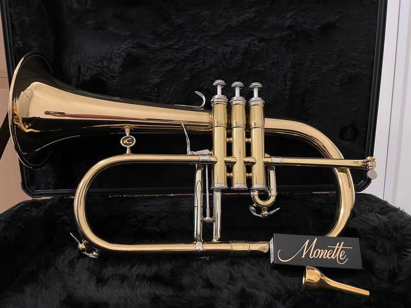 Antoine Courtois Professional 159R Bflat Gold Brass Flugelhorn. Include