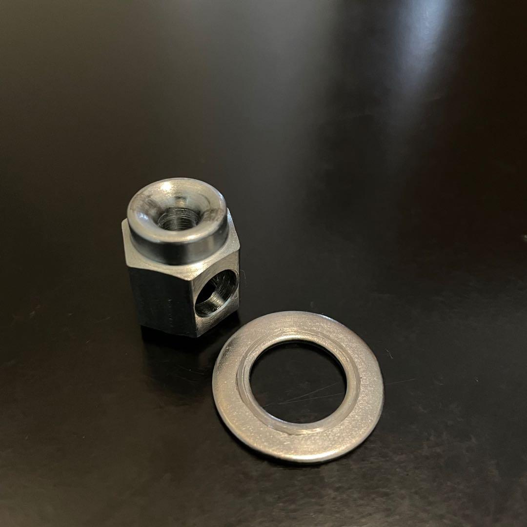 Brompton Original Chain Tensioner Nut, Sports Equipment, Bicycles & Parts, Parts & Accessories