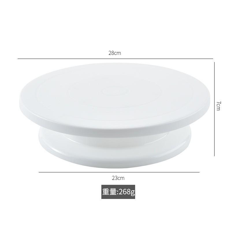 Cake Decorating Round Spinning Turntable (Category: Bakeware) located in Manila. Submitted by abcd_efghi (Listing ID 1112582680, Image 3). Description: - used to put cakes and decorate cakes easier for spinning.