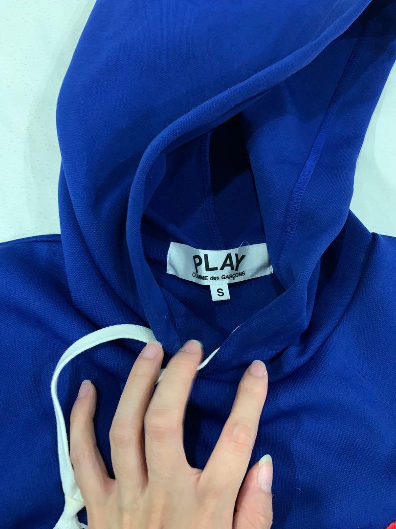 CDG Comme Des Gar ons Play Hoodie S in Blue