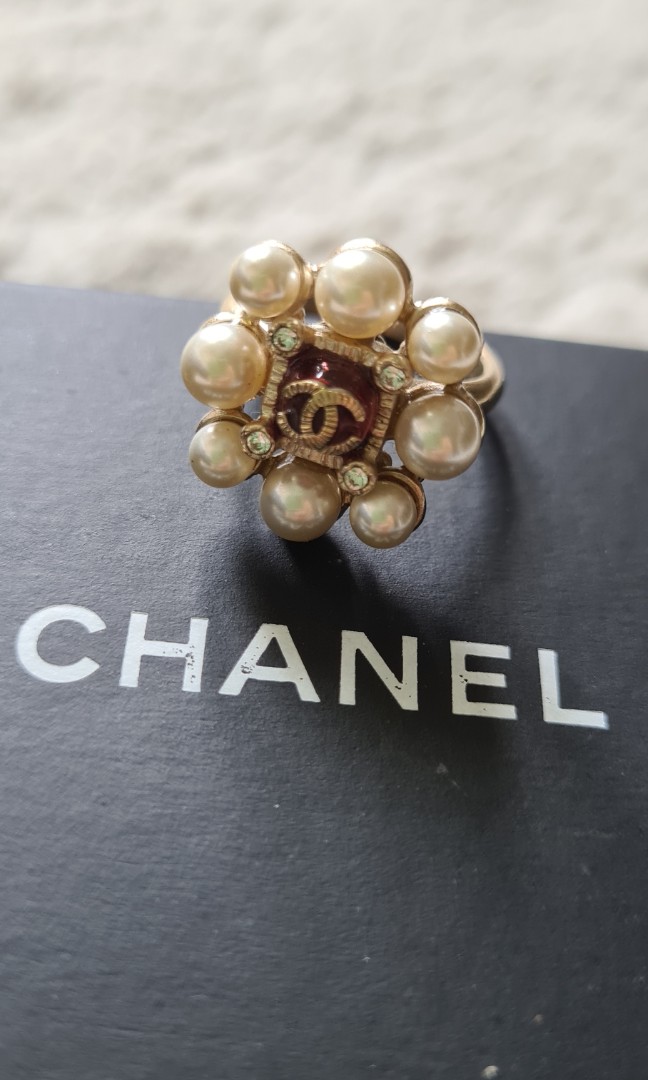 Chanel CC Pearly Crystals Ring, Luxury, Accessories on Carousell