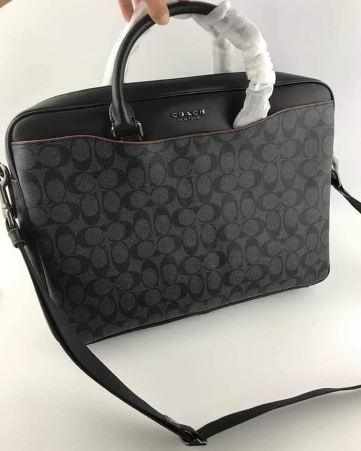 Coach Beckett Laptop Bag (Category: Laptop Bags & Sleeves) located in Manila. Submitted by bagislifeshop (Listing ID 1112577800, Image 1). Description: .