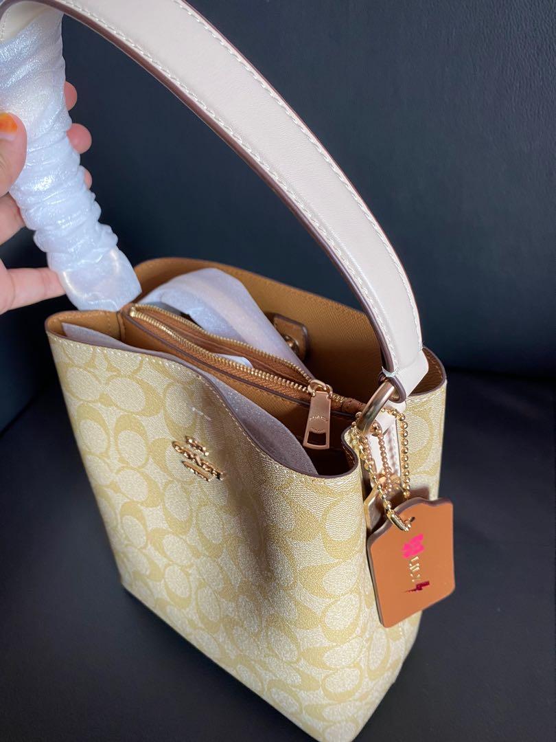 Small town bucket bag in clearance signature canvas with kaffe fassett print