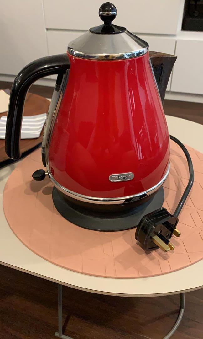 Delonghi Kettle, TV & Home Appliances, Kitchen Appliances, Kettles