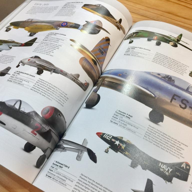 Aircraft: The Definitive Visual History : DK: : Livres