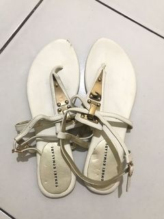 (Kategori: ) berada di . Dikirim oleh anggihere (ID iklan 1112547339, Gambar 1). Deskripsi: .