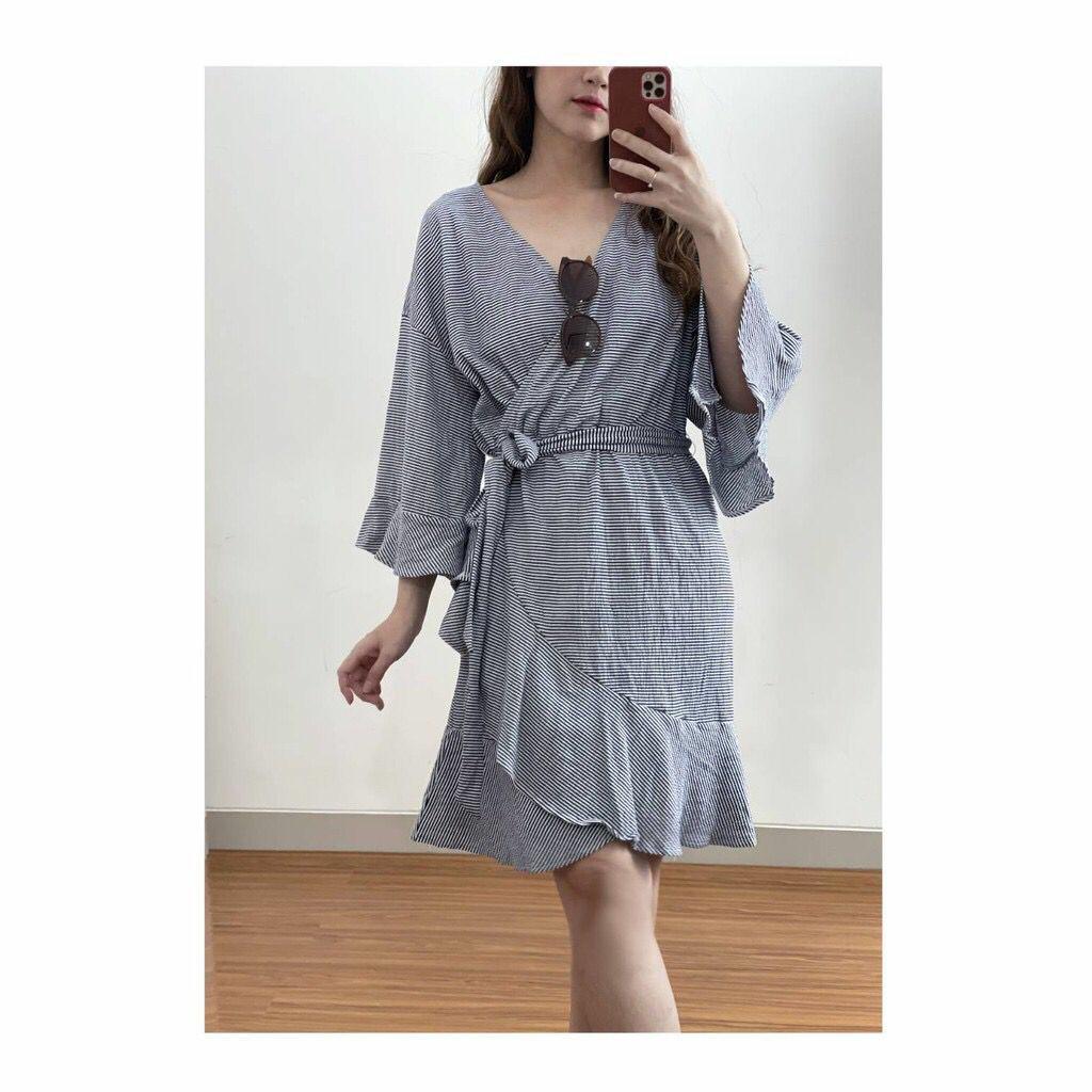 Gap striped ruflle kimono wrap dress
