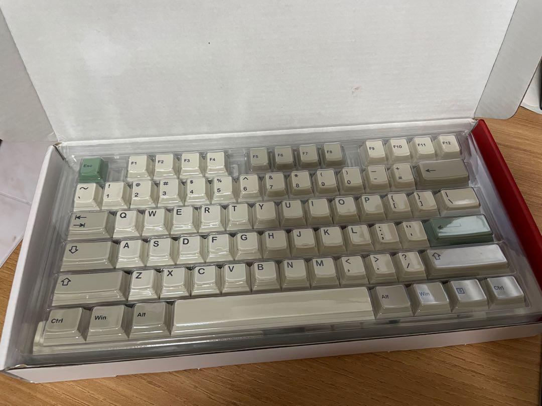 HK Gaming 9009 keycaps PBT Cherry Profile, Computers & Tech, Parts