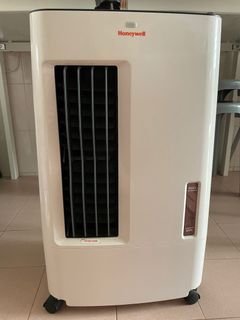 (Category: ) located in . Submitted by pinestore (Listing ID 1112558691, Image 1). Description: .