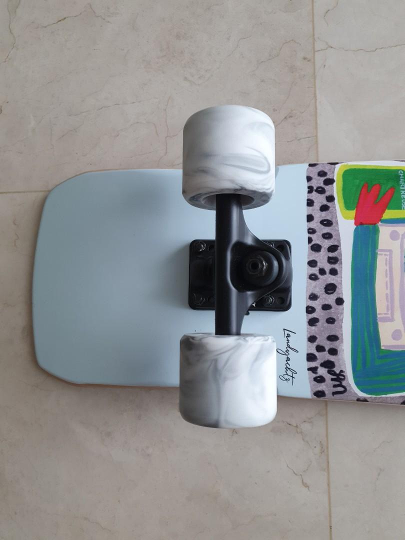 Landyachtz dinghy shop shape 9 chartreuse