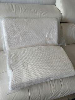 Latex Pillows - 2 Brand New . Retail price $188