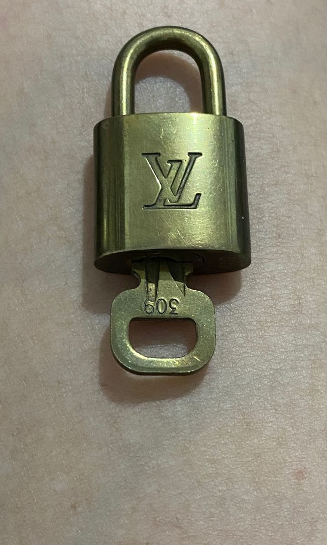 Louis Vuitton Padlock & 2 Keys Bag Charm Num 309/310