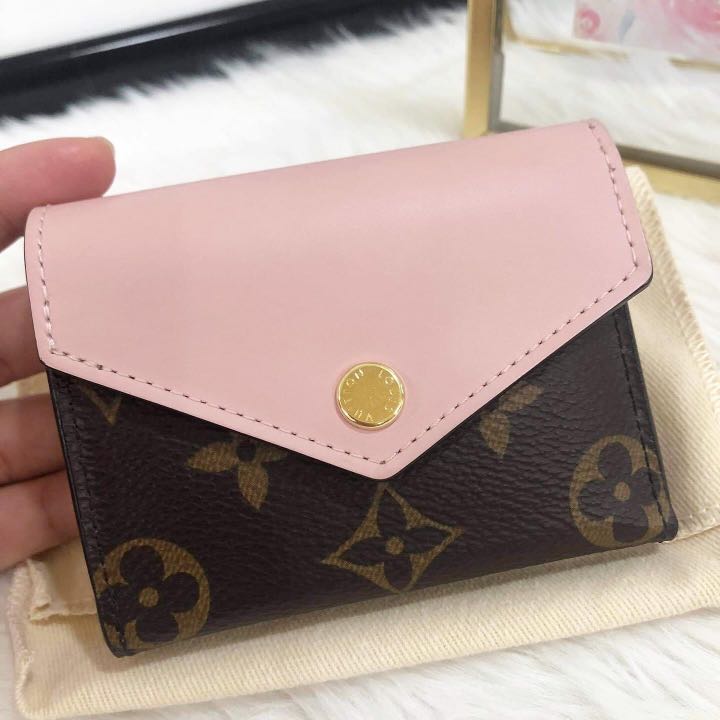 LV Zoe Wallet Escale Collection, Luxury, Bags & Wallets on Carousell