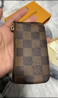 (Category: ) located in . Submitted by karellity (Listing ID 1111839294, Image 1). Description: .