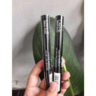 Mascara LAKME absolute