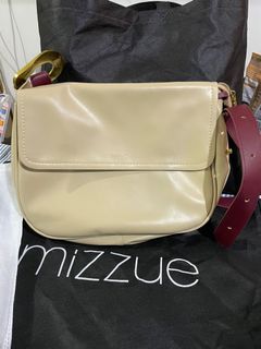 （分類：）位於 。 由 trixy08 提交（商品編號 1112621472，圖片 1）。簡介： 。