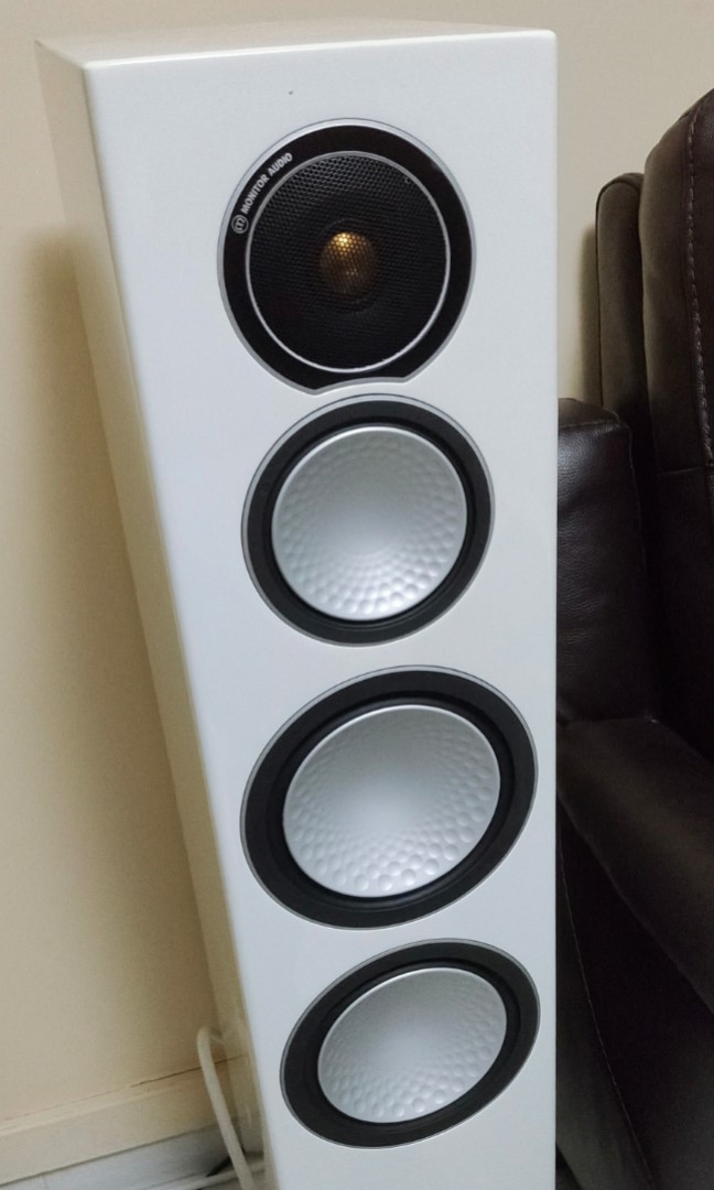 Monitor audio Silver 8 Gloss white Audio Soundbars Speakers